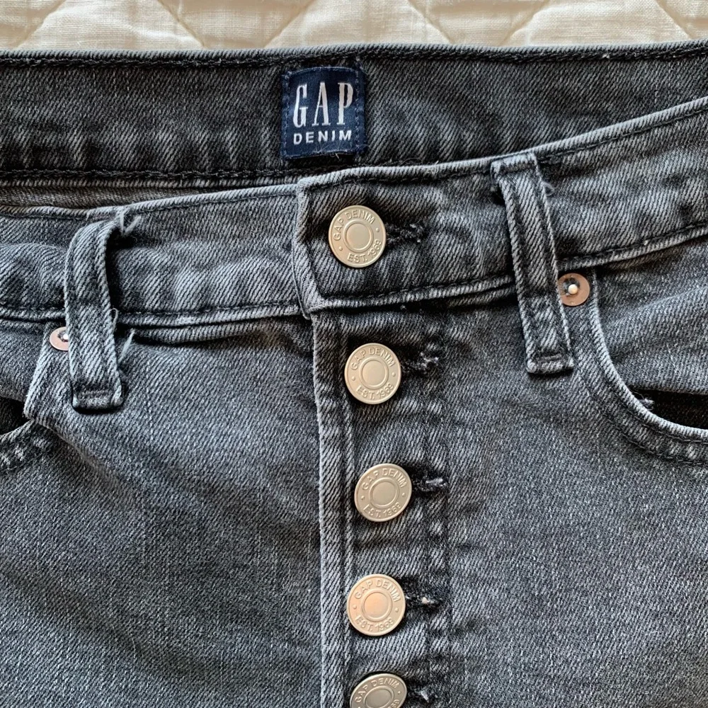 High Rise Denim Shorts - Picture 6 of 9